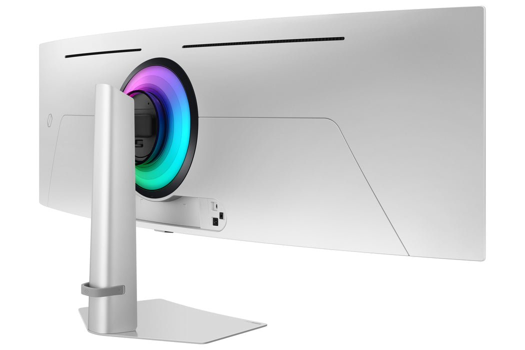 Samsung 49" Odyssey OLED G93SD DQHD, 240Hz Gaming Monitor, 124.5 cm (49"), 5120 x 1440 pixels, Dual QHD, OLED, 0.03 ms, Silver