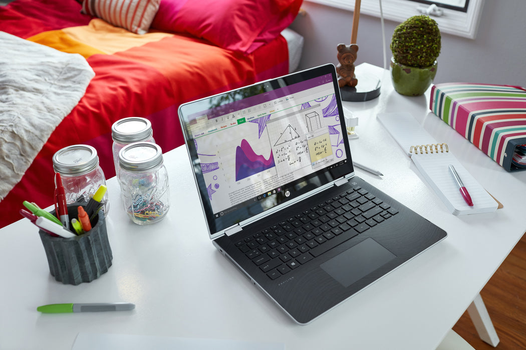 HP Pavilion x360 - 14-ba104na, Intel® Core™ i5, 1.6 GHz, 35.6 cm (14"), 1920 x 1080 pixels, 8 GB, 256 GB