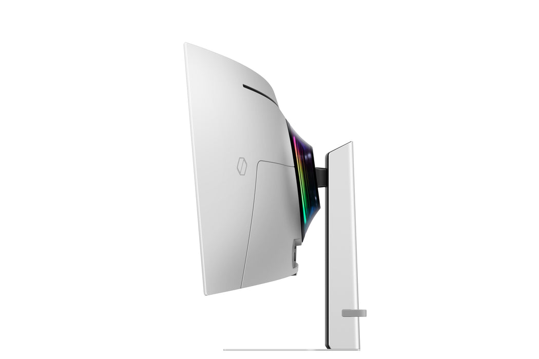 Samsung 49" Odyssey OLED G93SD DQHD, 240Hz Gaming Monitor, 124.5 cm (49"), 5120 x 1440 pixels, Dual QHD, OLED, 0.03 ms, Silver