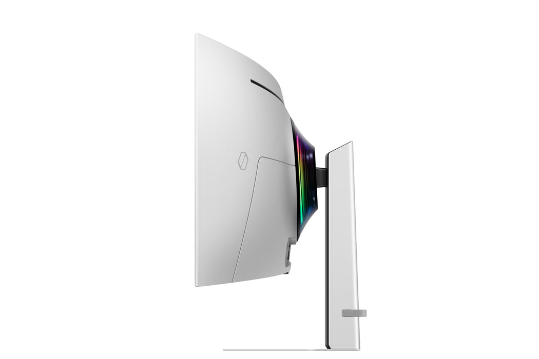 Samsung 49" Odyssey OLED G93SD DQHD, 240Hz Gaming Monitor, 124.5 cm (49"), 5120 x 1440 pixels, Dual QHD, OLED, 0.03 ms, Silver