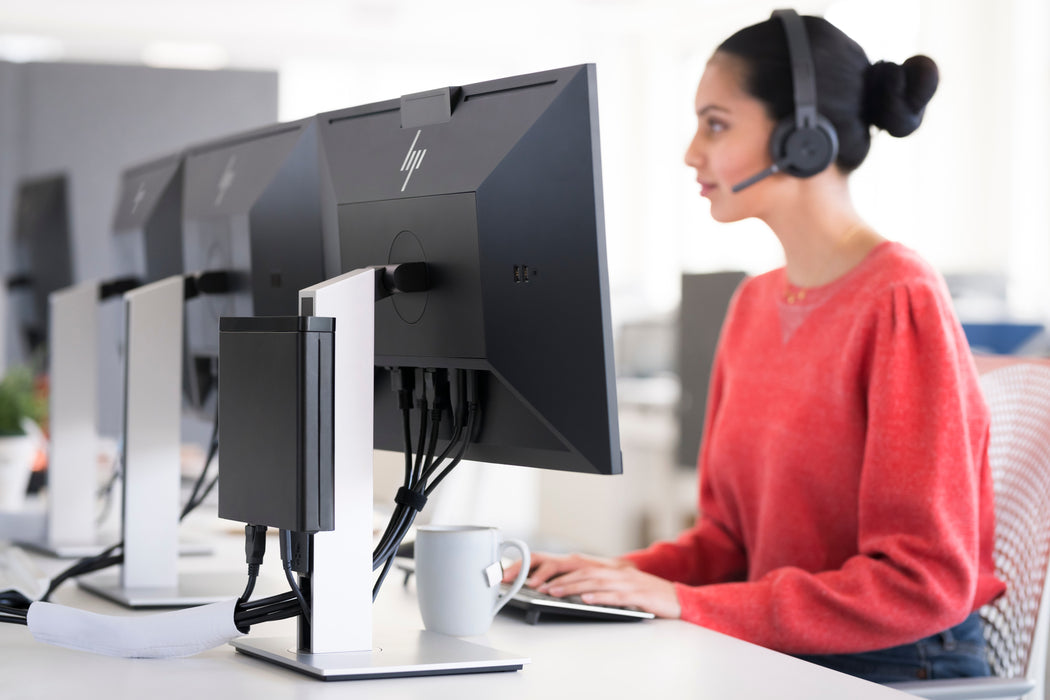 HP E24d G4 FHD USB-C Docking Monitor, 60.5 cm (23.8"), 1920 x 1080 pixels, Full HD, LED, 5 ms, Black, Silver