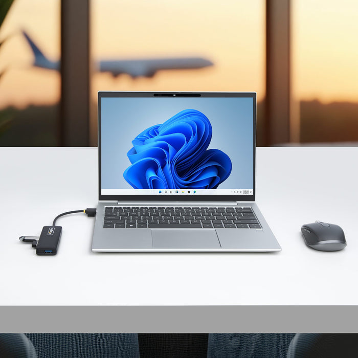 StarTech 4-Port USB-A Hub, USB 3.0 (5Gbps) Data Transfer, Bus Powered, Travel Mini Hub, Portable Multi-Port USB Splitter, Windows PC, MacBook, iMac, Chromebook, Surface and More