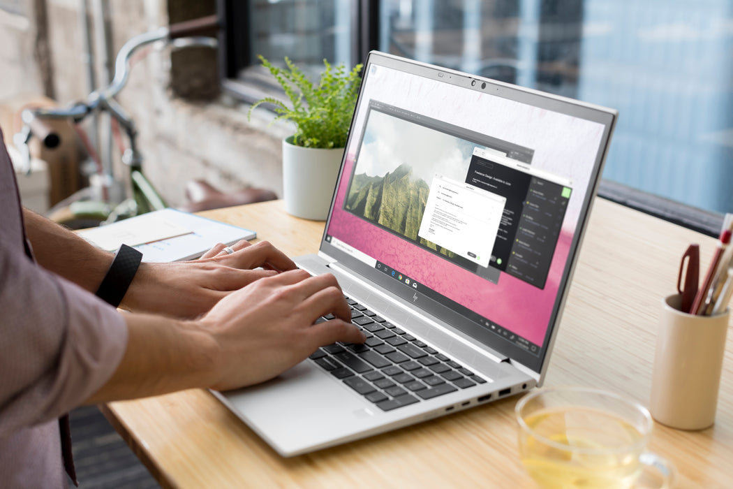 HP EliteBook 850 G8, Intel® Core™ i5, 39.6 cm (15.6"), 1920 x 1080 pixels, 16 GB, 256 GB, Windows 10 Pro