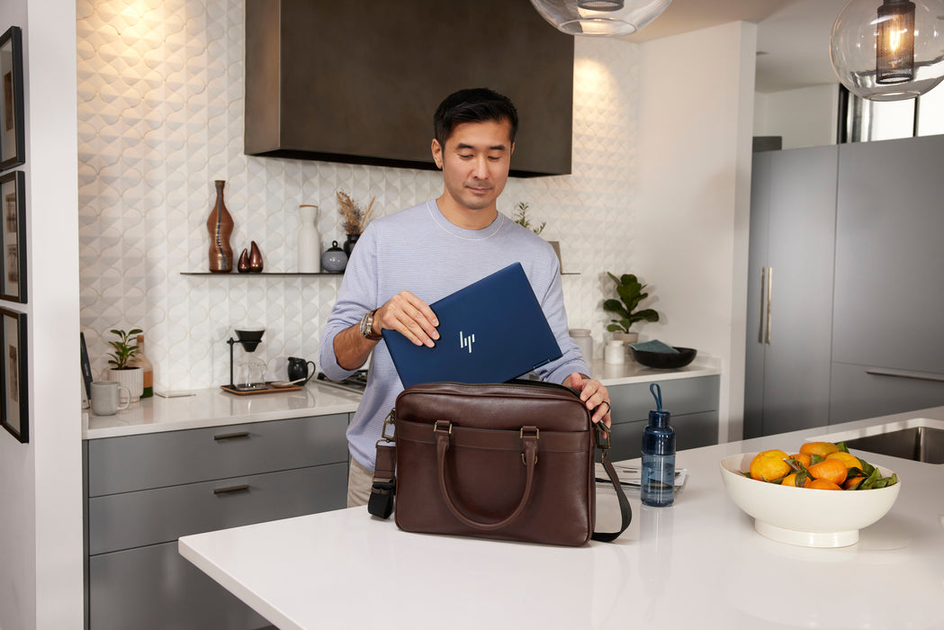 HP Elite Dragonfly G2, Intel® Core™ i5, 33.8 cm (13.3"), 1920 x 1080 pixels, 16 GB, 256 GB, Windows 10 Pro