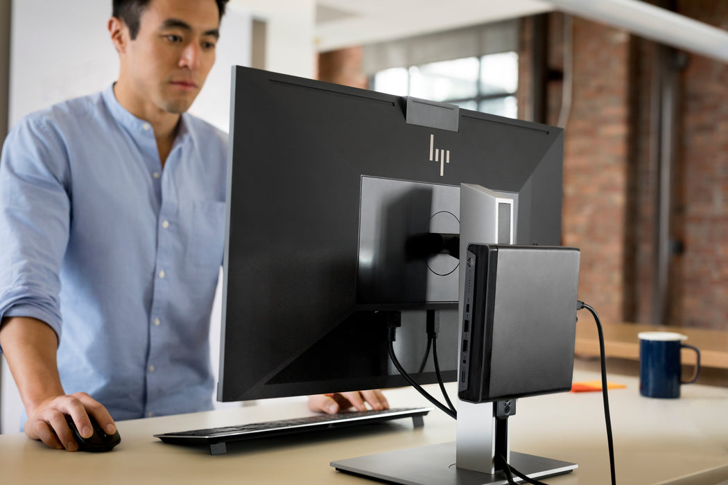 HP E27d G4, 68.6 cm (27"), 2560 x 1440 pixels, Quad HD, 5 ms, Black