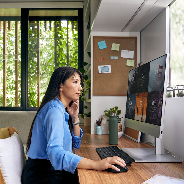 HP EliteOne 800 G8 27, 68.6 cm (27"), Quad HD, Intel® Core™ i5, 8 GB, 256 GB, Windows 10 Pro