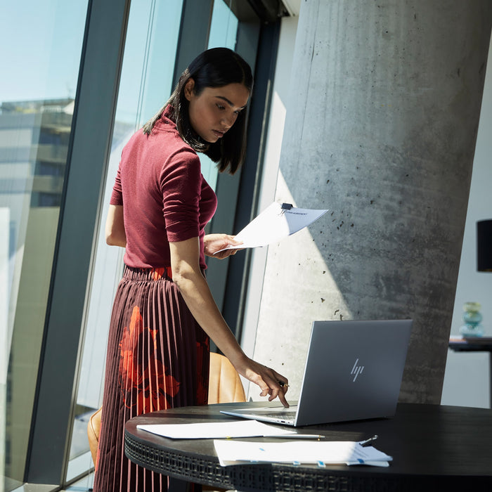 HP EliteBook 860 G9, AMD Ryzen™ 7 PRO, 40.6 cm (16"), 1920 x 1200 pixels, 16 GB, 512 GB, Windows 11 Pro