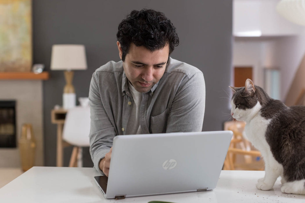HP Pavilion x360 - 14-ba104na, Intel® Core™ i5, 1.6 GHz, 35.6 cm (14"), 1920 x 1080 pixels, 8 GB, 256 GB