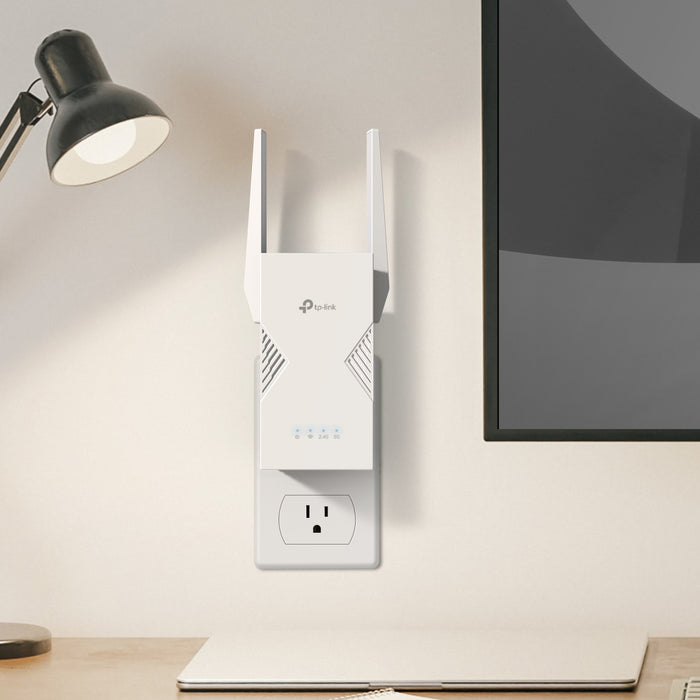 Dual-Band Wi-Fi 7 Range Extender, 2.5 Gbps LAN Port, 2.8 Gbps, 100-240V, 50/60Hz, 0.3A, 15W, 0 - 40℃, White, 97 × 46 × 158 mm