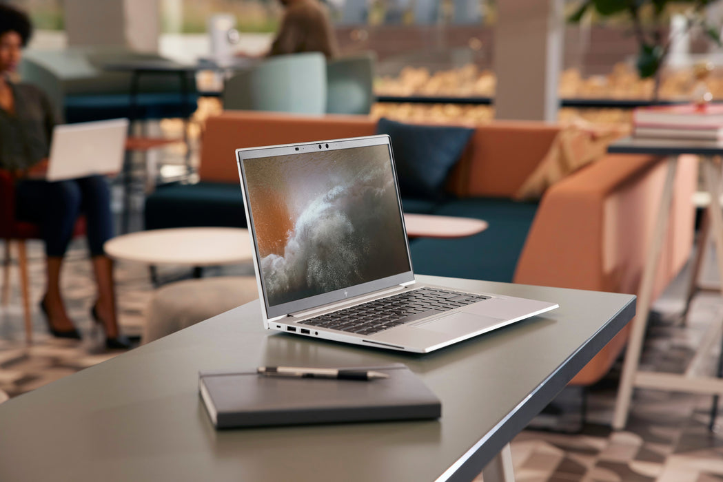 HP EliteBook 845 G8, AMD Ryzen™ 5, 2.3 GHz, 35.6 cm (14"), 1920 x 1080 pixels, 8 GB, 256 GB